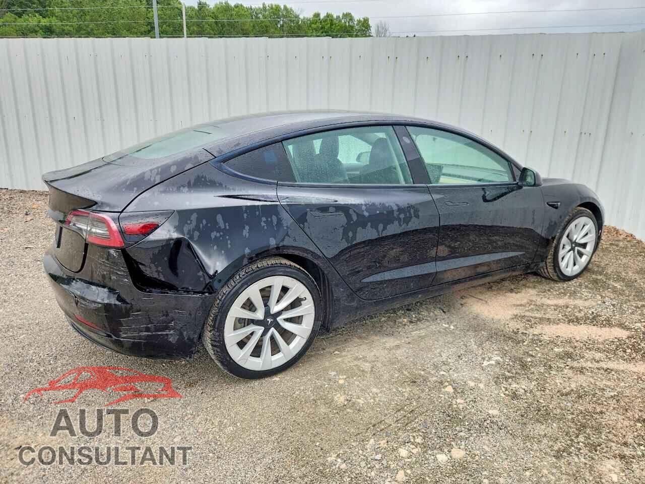 TESLA MODEL 3 2022 - 5YJ3E1EA5NF190098