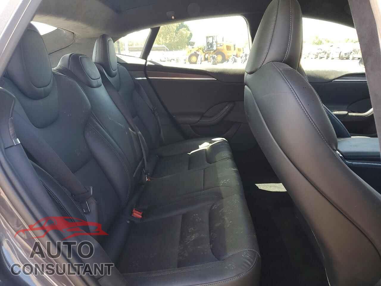 TESLA MODEL S 2022 - 5YJSA1E55NF491660