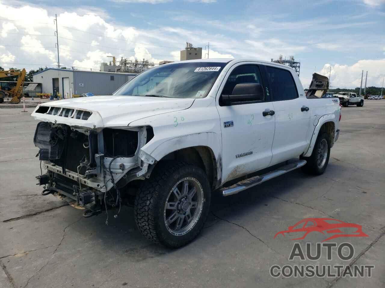 TOYOTA TUNDRA 2016 - 5TFDW5F12GX572301