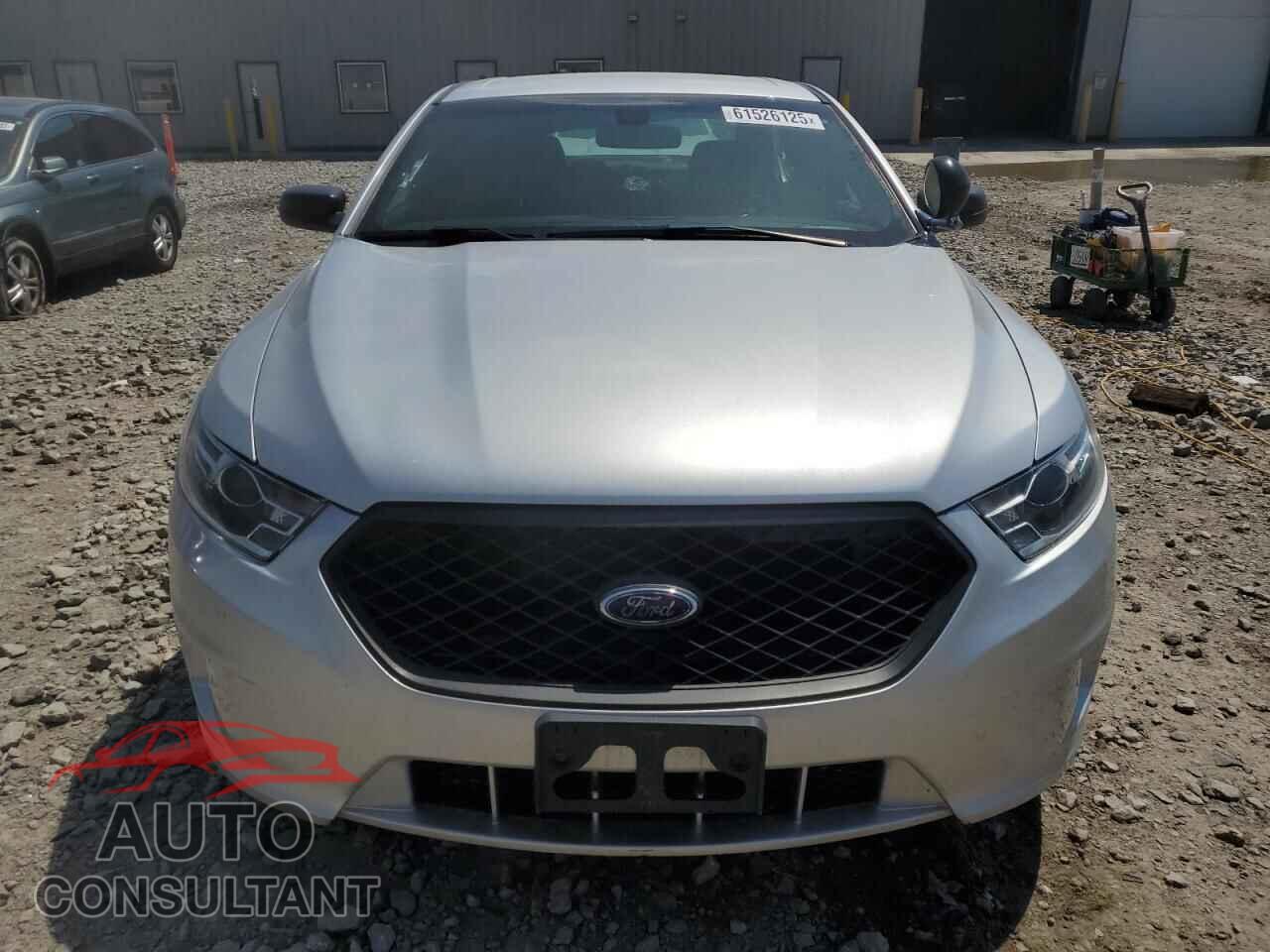 FORD TAURUS 2019 - 1FAHP2MK0KG113775