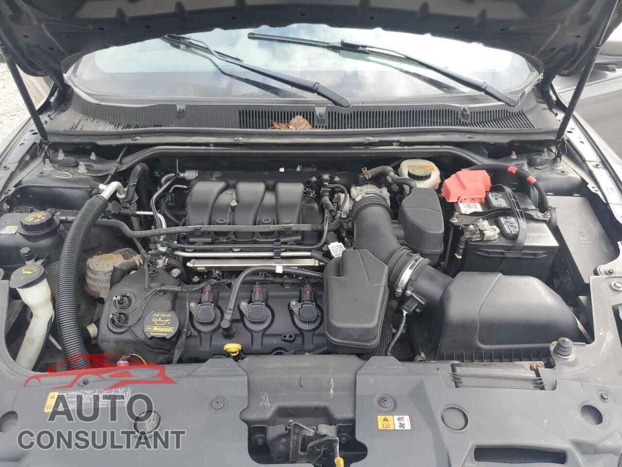 FORD TAURUS 2013 - 1FAHP2E85DG113017