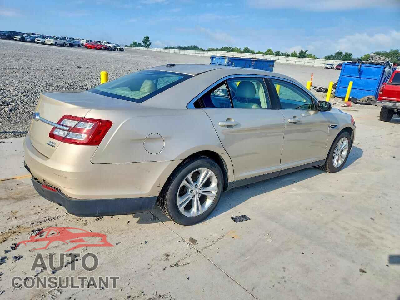 FORD TAURUS 2017 - 1FAHP2E89HG112054