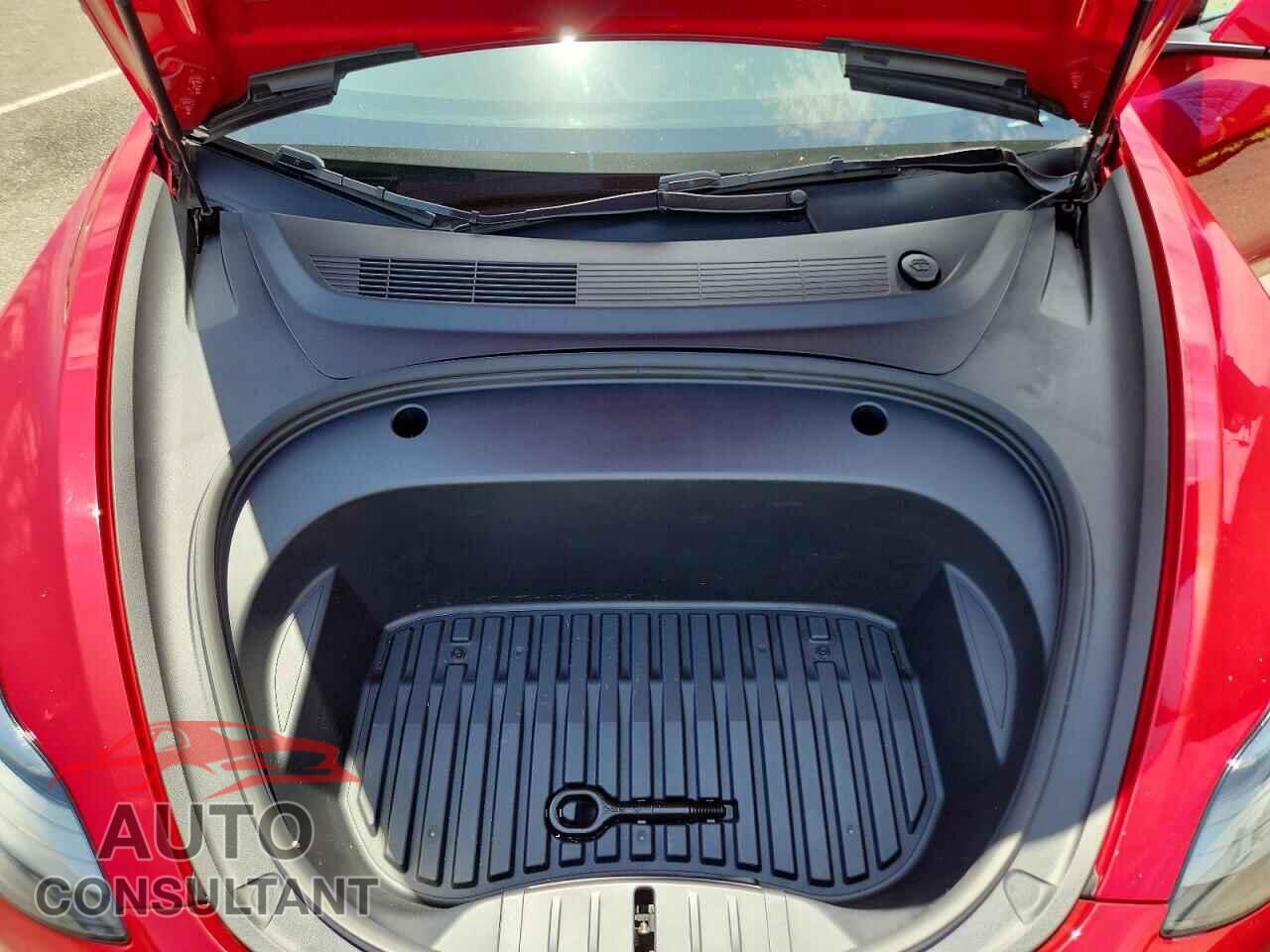TESLA MODEL 3 2023 - 5YJ3E1EA7PF680982