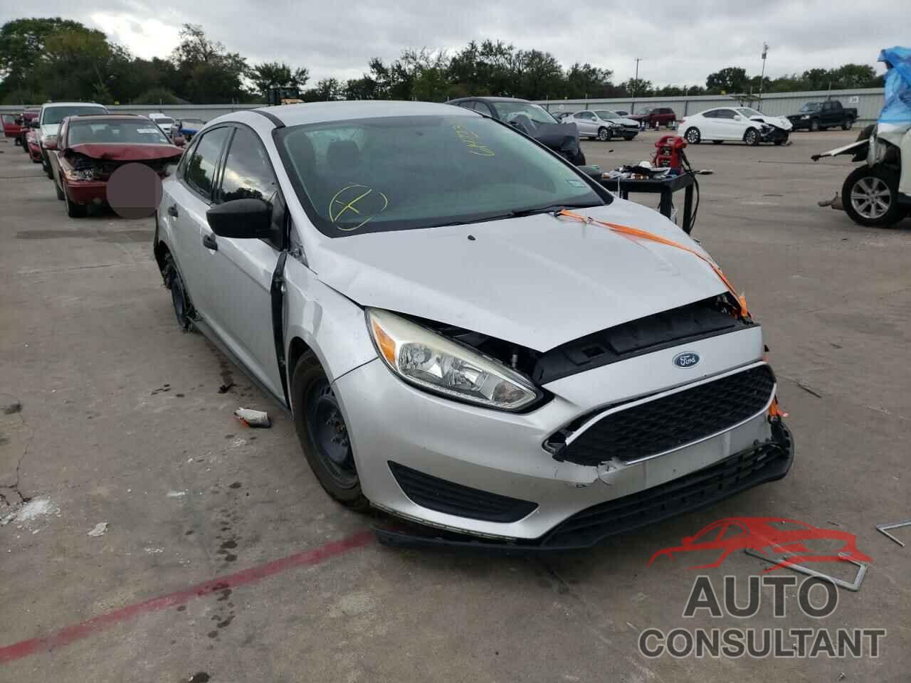 FORD FOCUS 2016 - 1FADP3E24GL404796