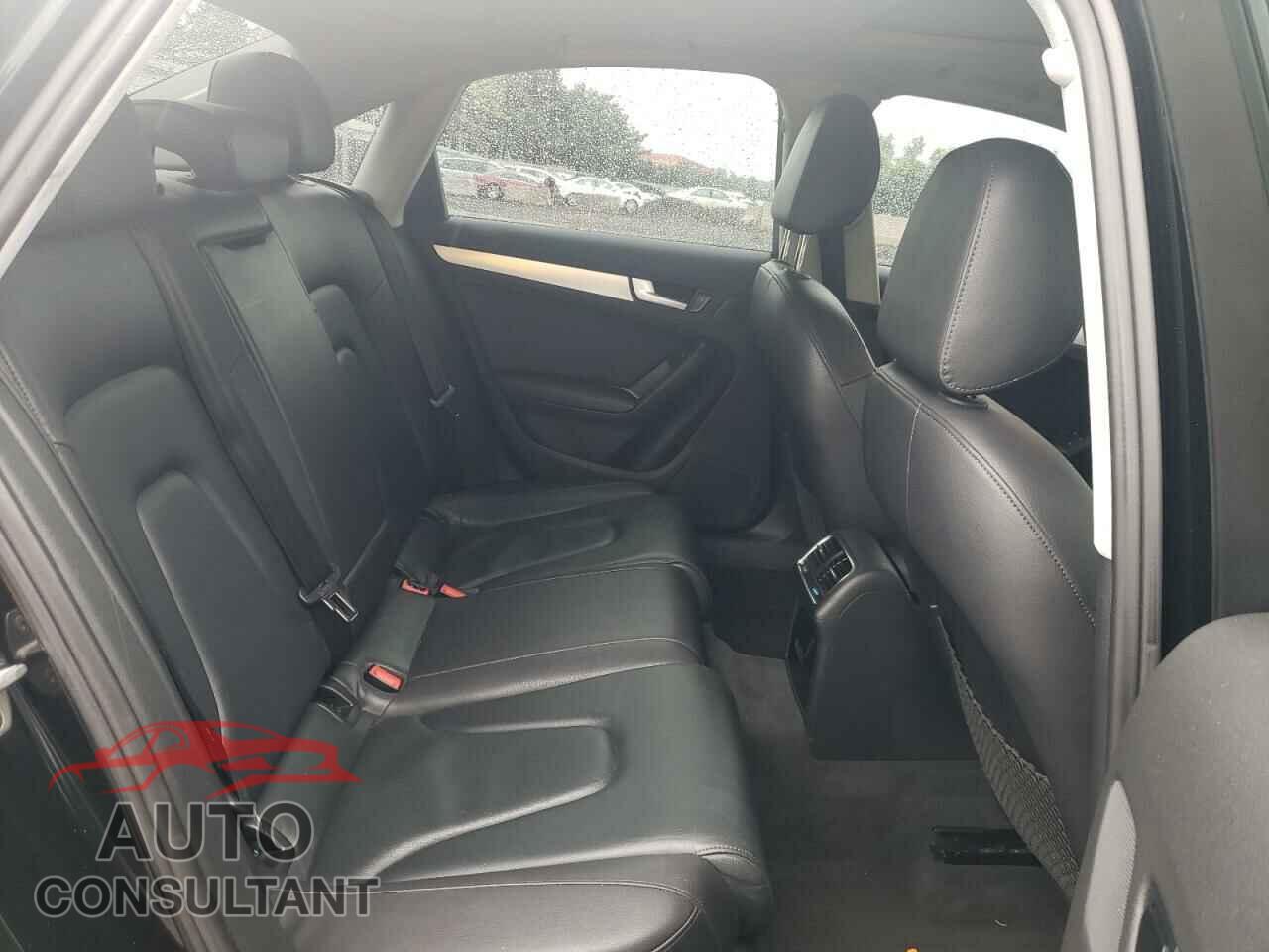 AUDI A4 2011 - WAUFFAFL9BN044677