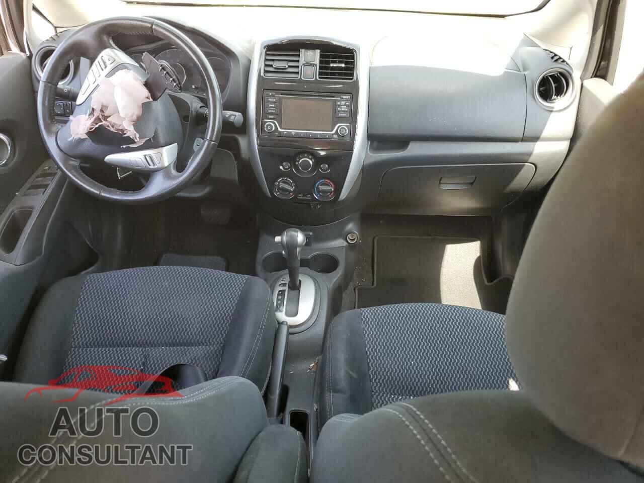 NISSAN VERSA 2017 - 3N1CE2CP8HL366566