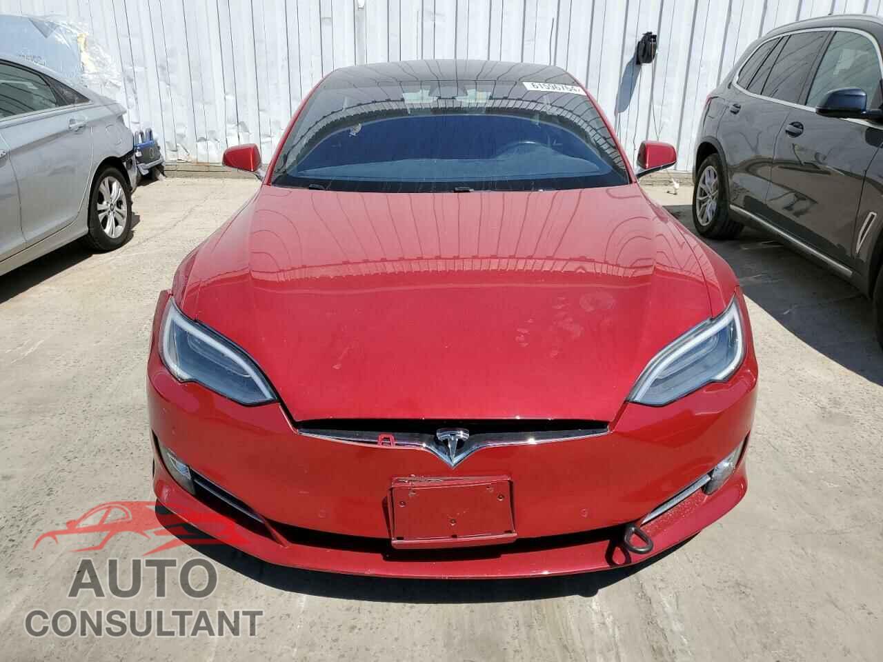 TESLA MODEL S 2017 - 5YJSA1E26HF209570