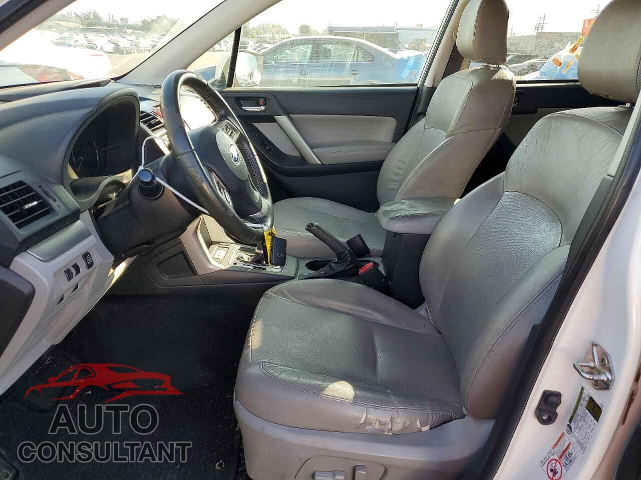 SUBARU FORESTER 2015 - JF2SJAWC3FH418755