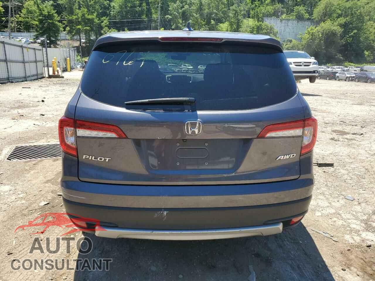HONDA PILOT 2021 - 5FNYF6H57MB090761