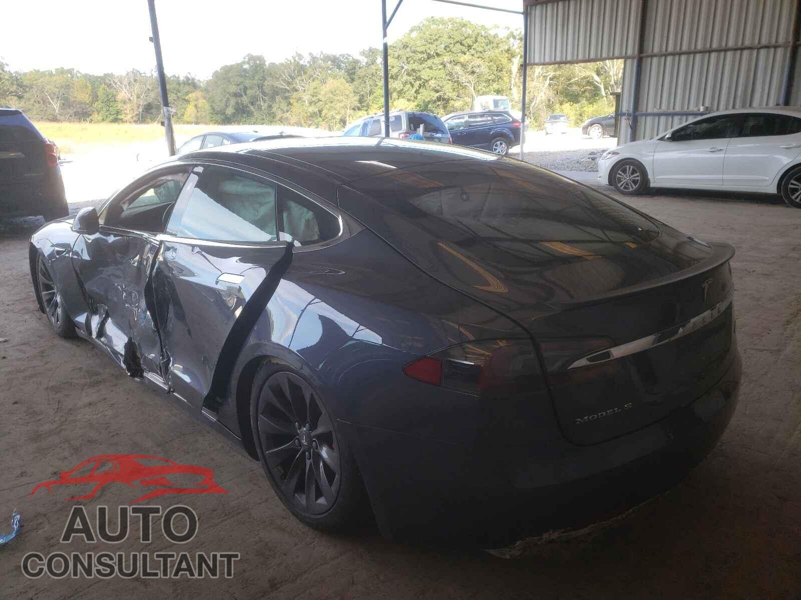 TESLA MODEL S 2018 - 5YJSA1E44JF263425