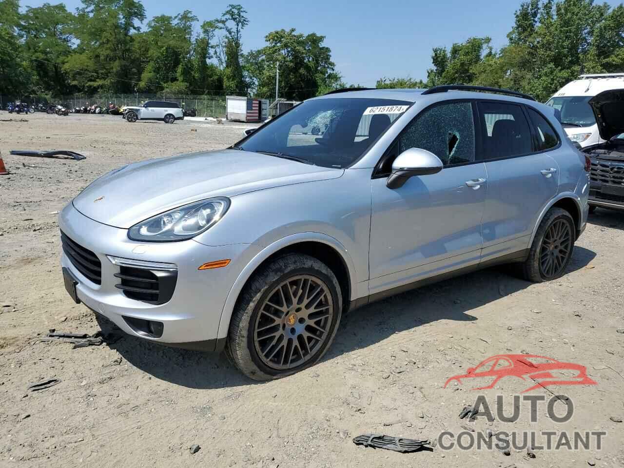 PORSCHE CAYENNE 2017 - WP1AA2A25HKA86367