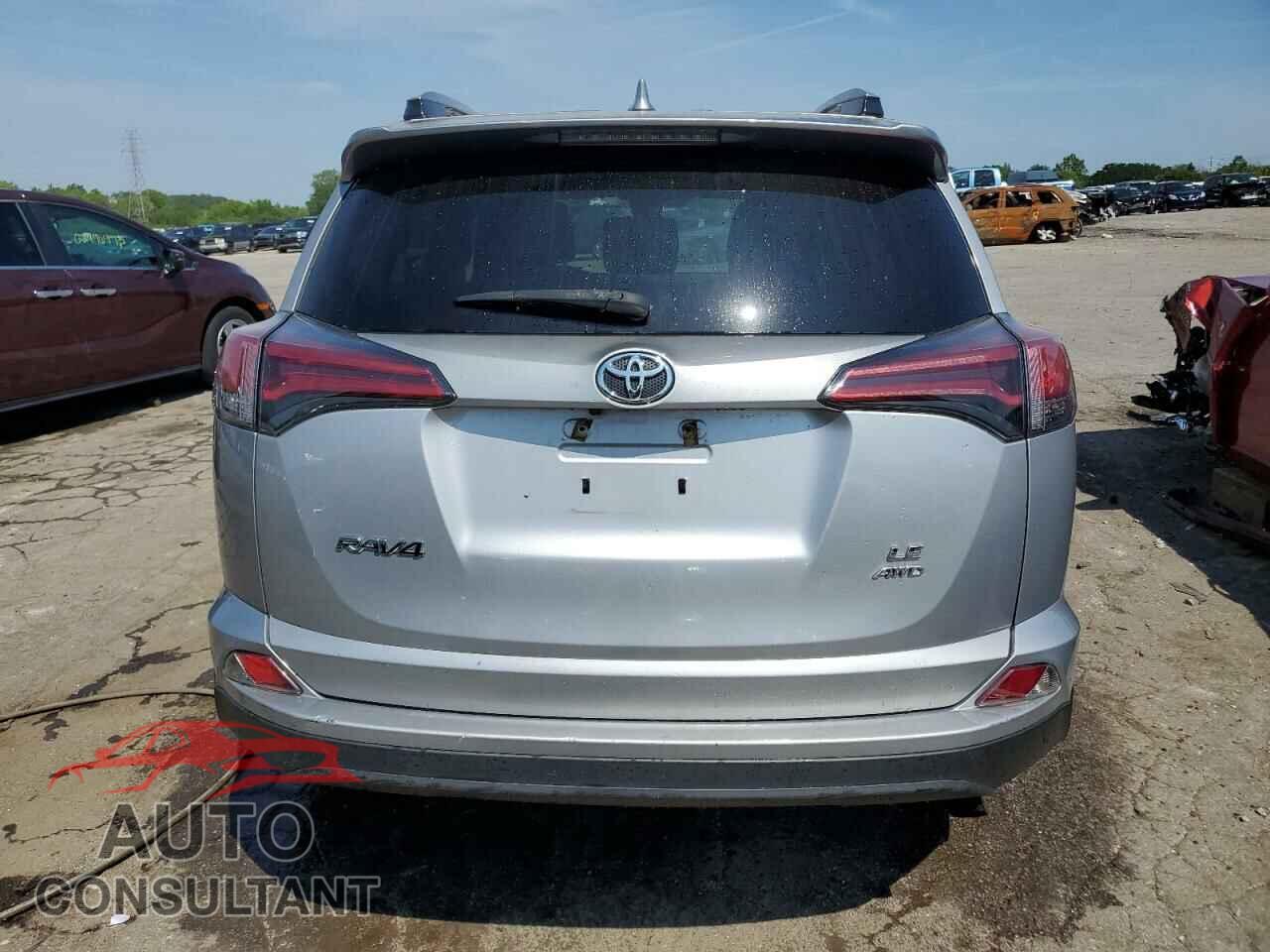 TOYOTA RAV4 2017 - 2T3BFREV0HW680733