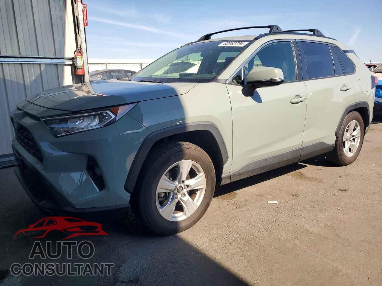 TOYOTA RAV4 2019 - JTMP1RFV7KD019305