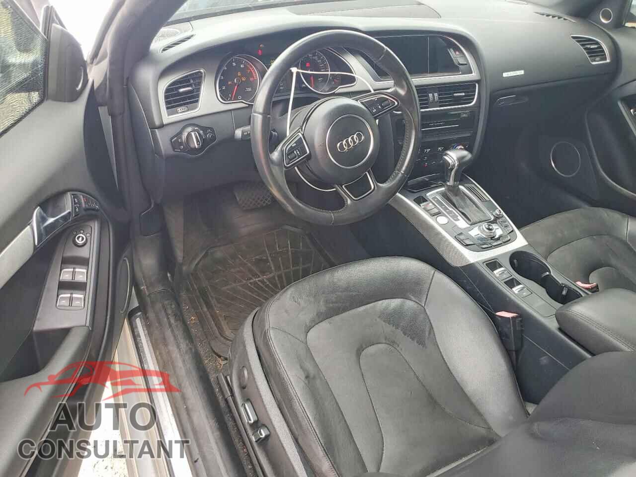 AUDI A5 2013 - WAULFAFH6DN009757