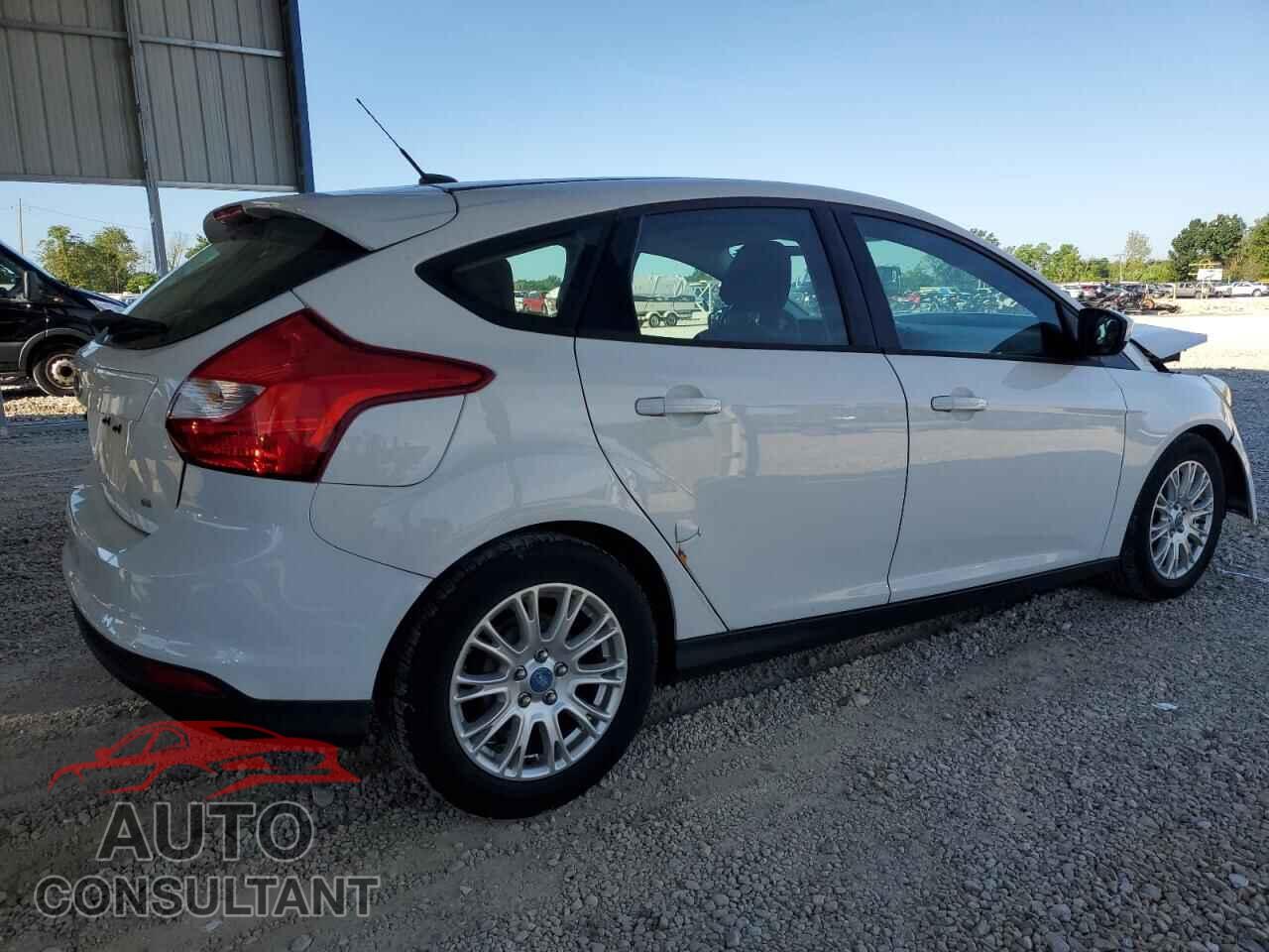 FORD FOCUS 2012 - 1FAHP3K22CL333436