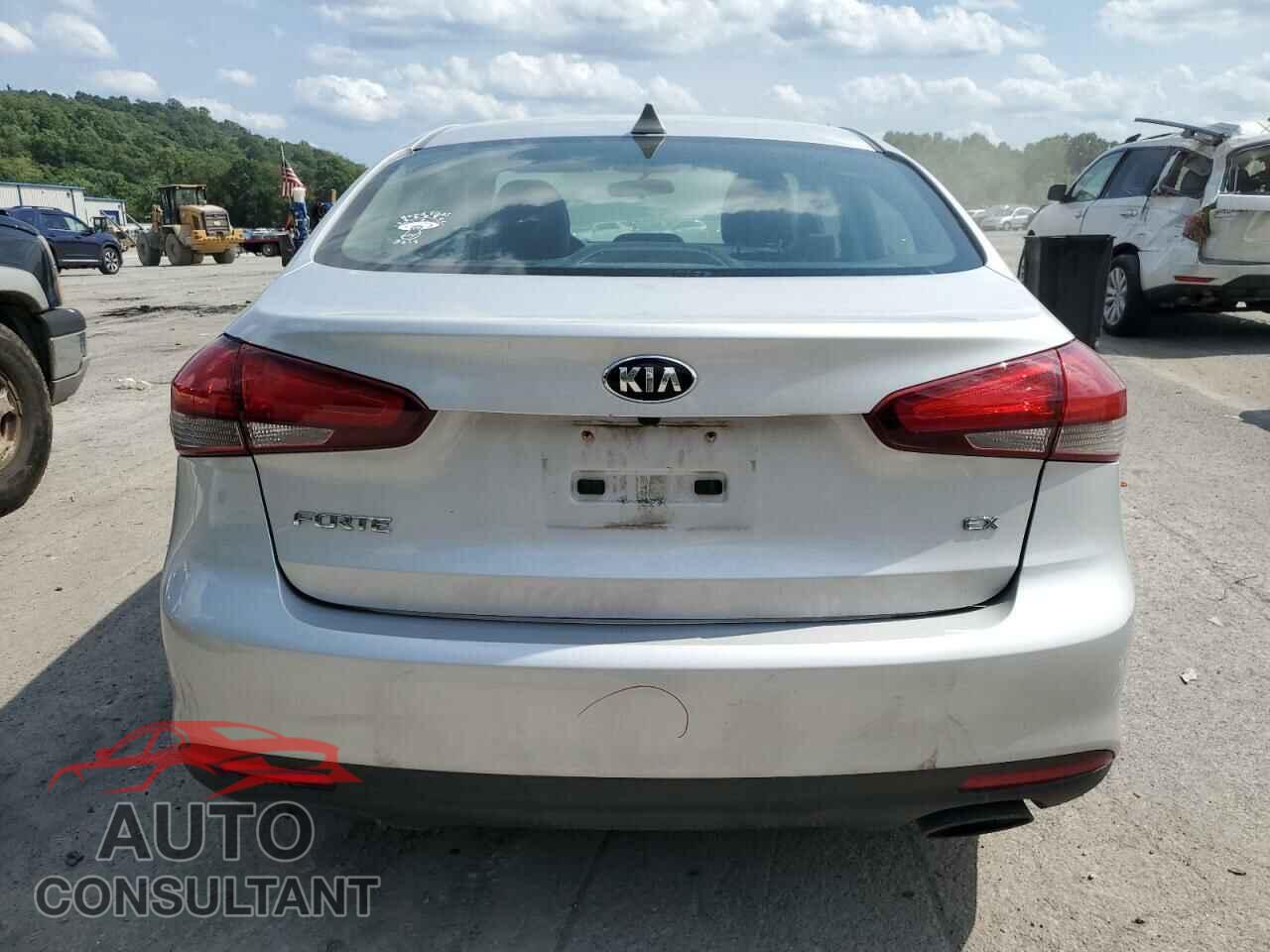 KIA FORTE 2017 - 3KPFL4A89HE117706