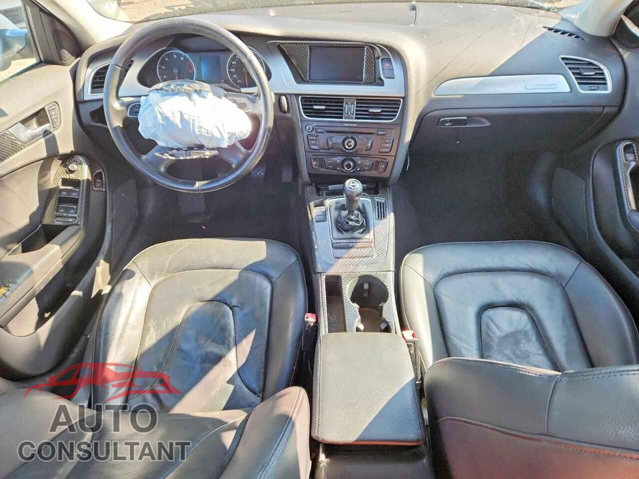 AUDI A4 2012 - WAUDFAFLXCA007234