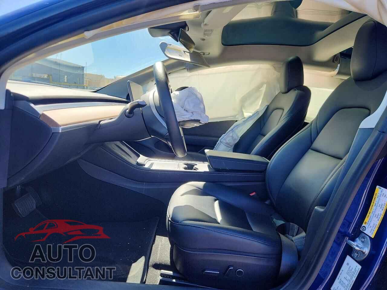 TESLA MODEL 3 2022 - 5YJ3E1EB2NF353833