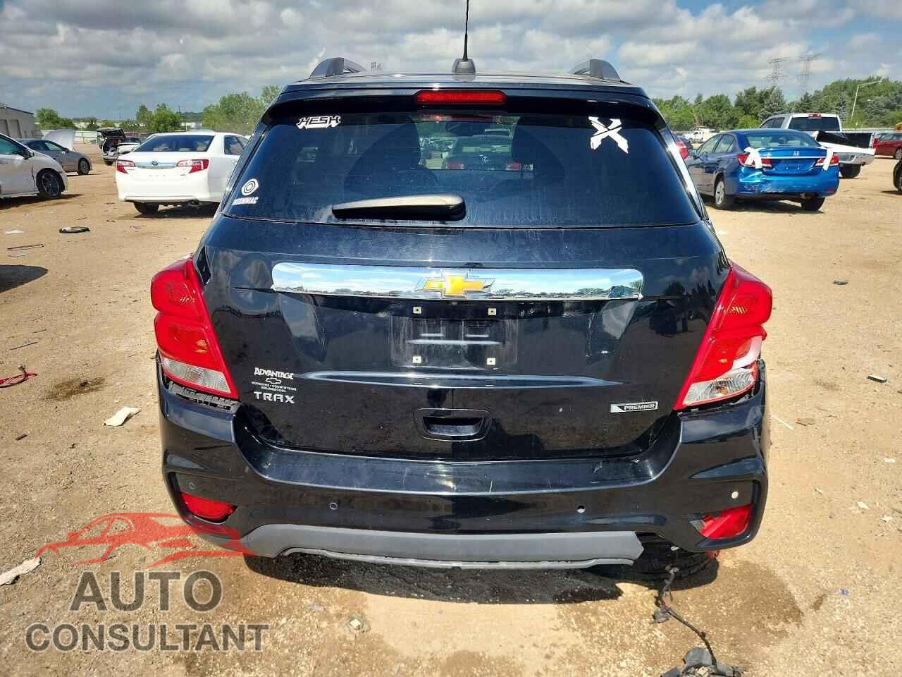 CHEVROLET TRAX 2017 - 3GNCJMSB8HL279848