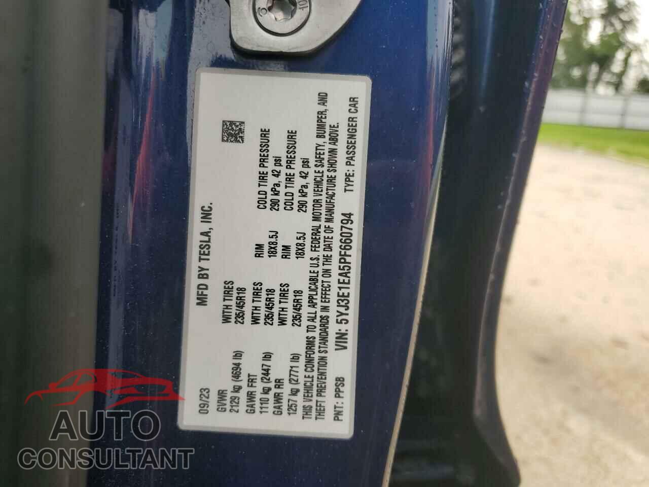 TESLA MODEL 3 2023 - 5YJ3E1EA5PF660794