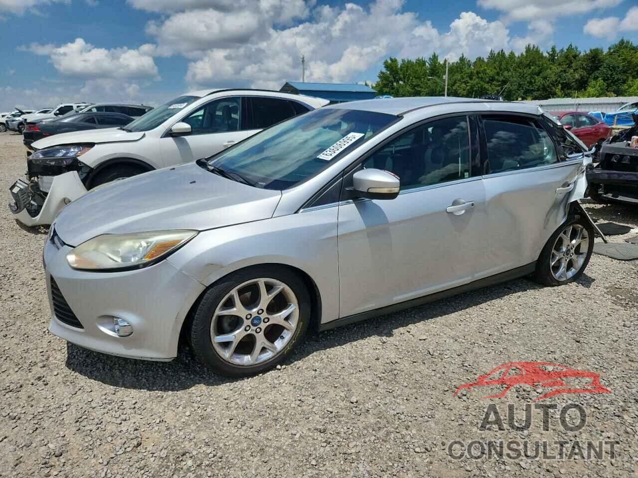 FORD FOCUS 2012 - 1FAHP3H24CL390339