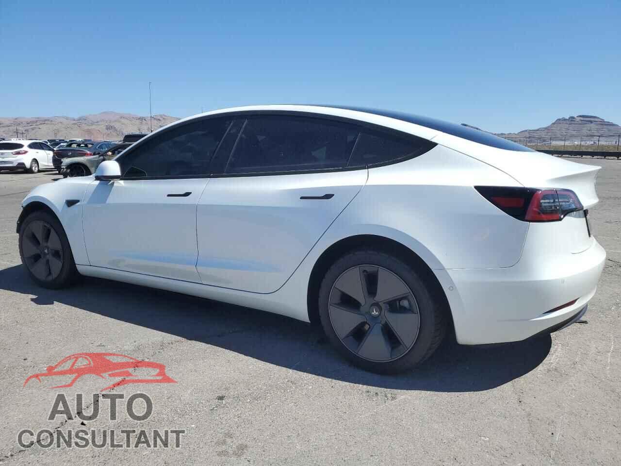 TESLA MODEL 3 2021 - 5YJ3E1EA9MF930606