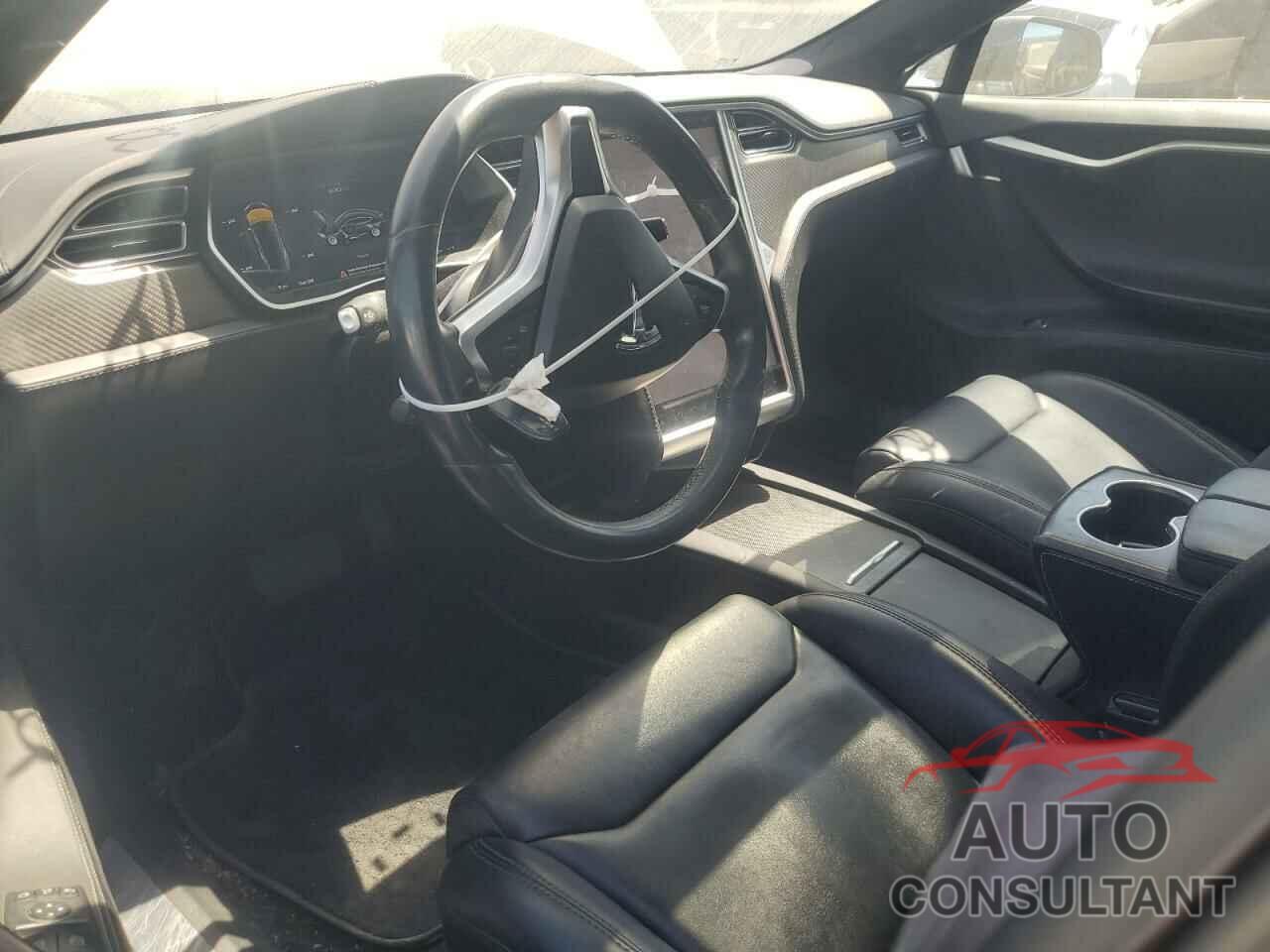 TESLA MODEL S 2018 - 5YJSA1E25JF243778