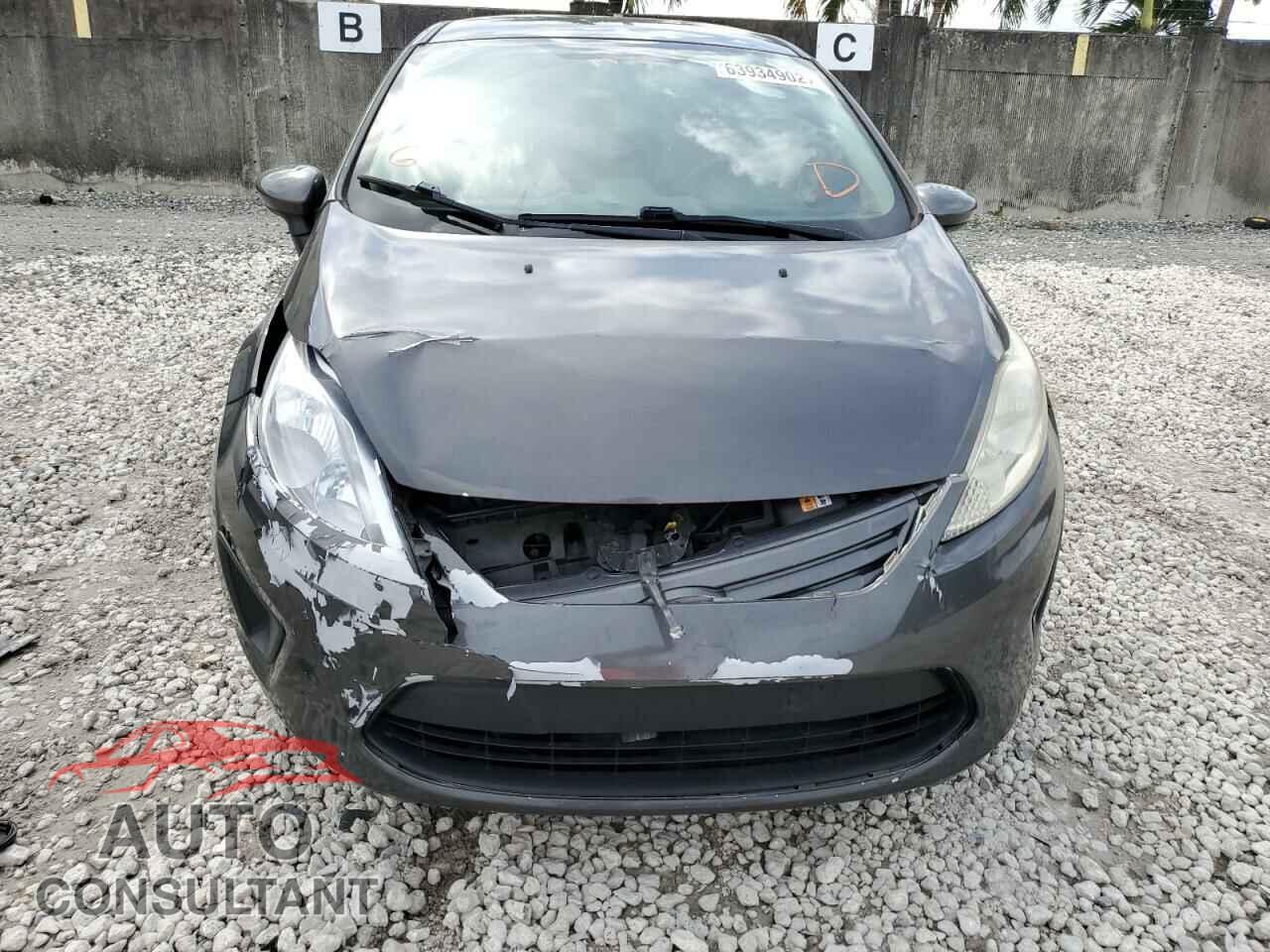 FORD FIESTA 2017 - 3FADP4EJ2HM129264
