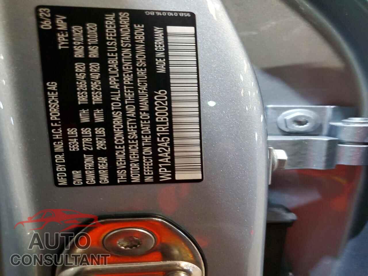 PORSCHE MACAN 2024 - WP1AA2A51RLB00206
