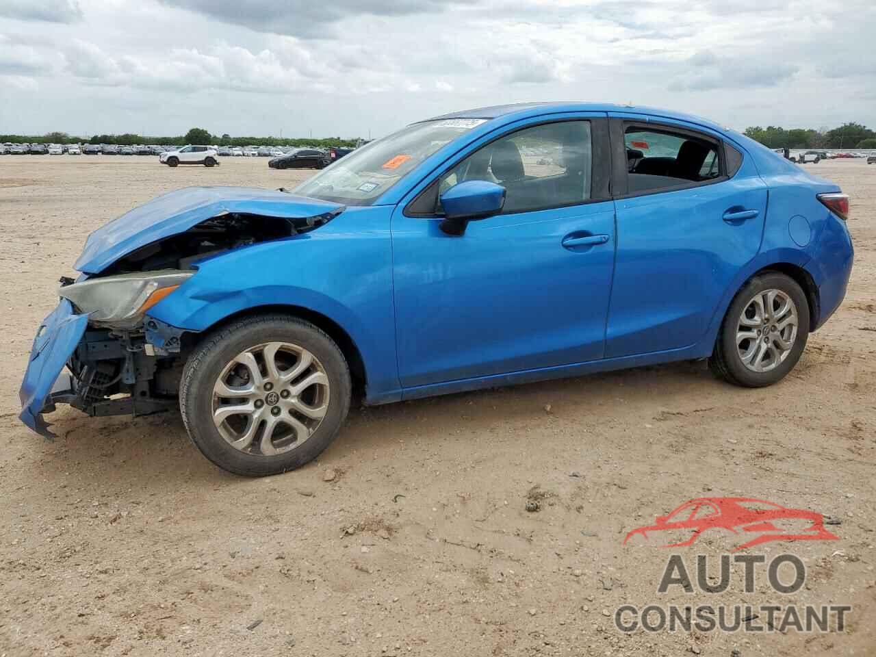 TOYOTA YARIS 2017 - 3MYDLBYV5HY196136