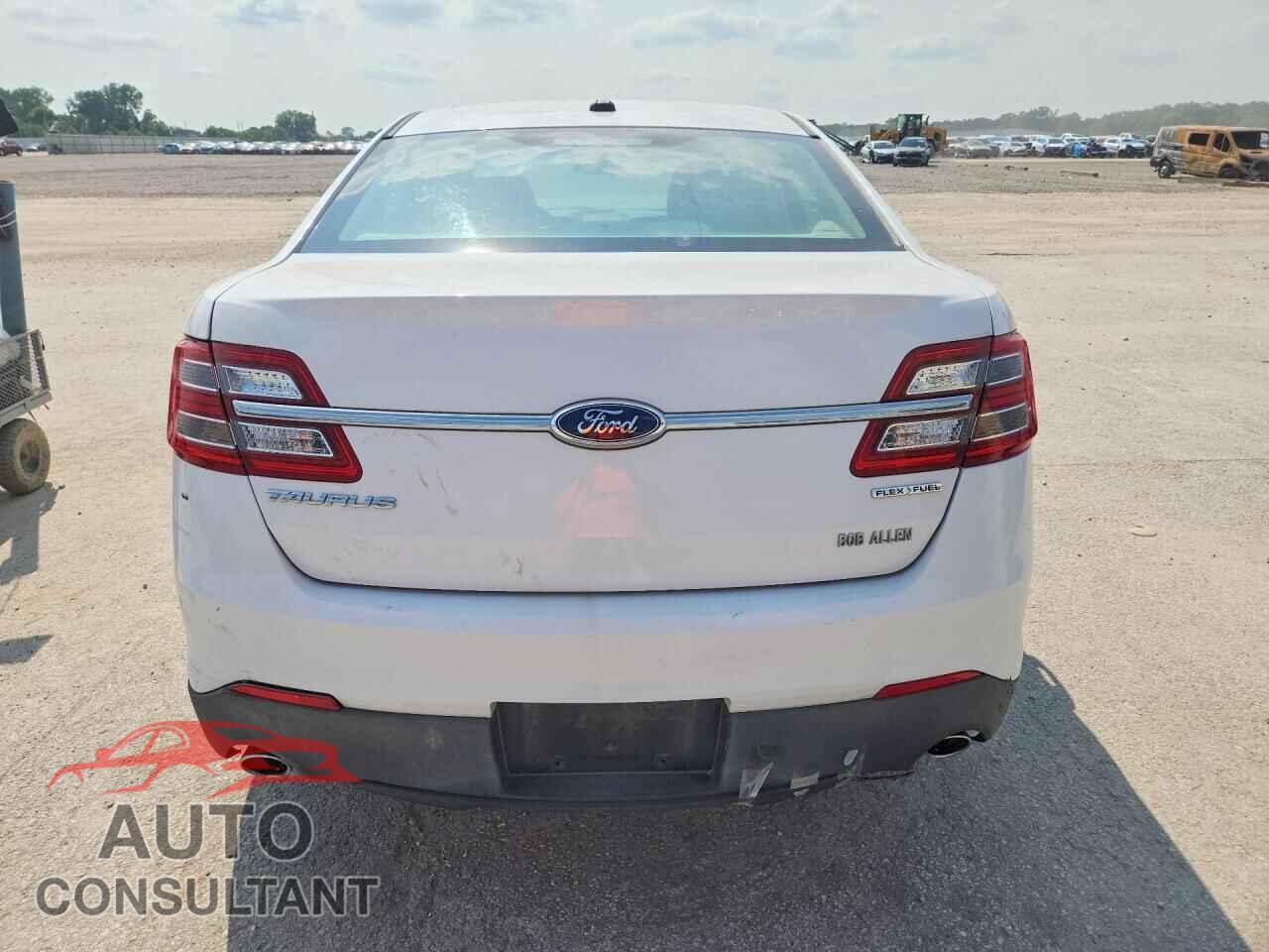 FORD TAURUS 2013 - 1FAHP2D86DG221129