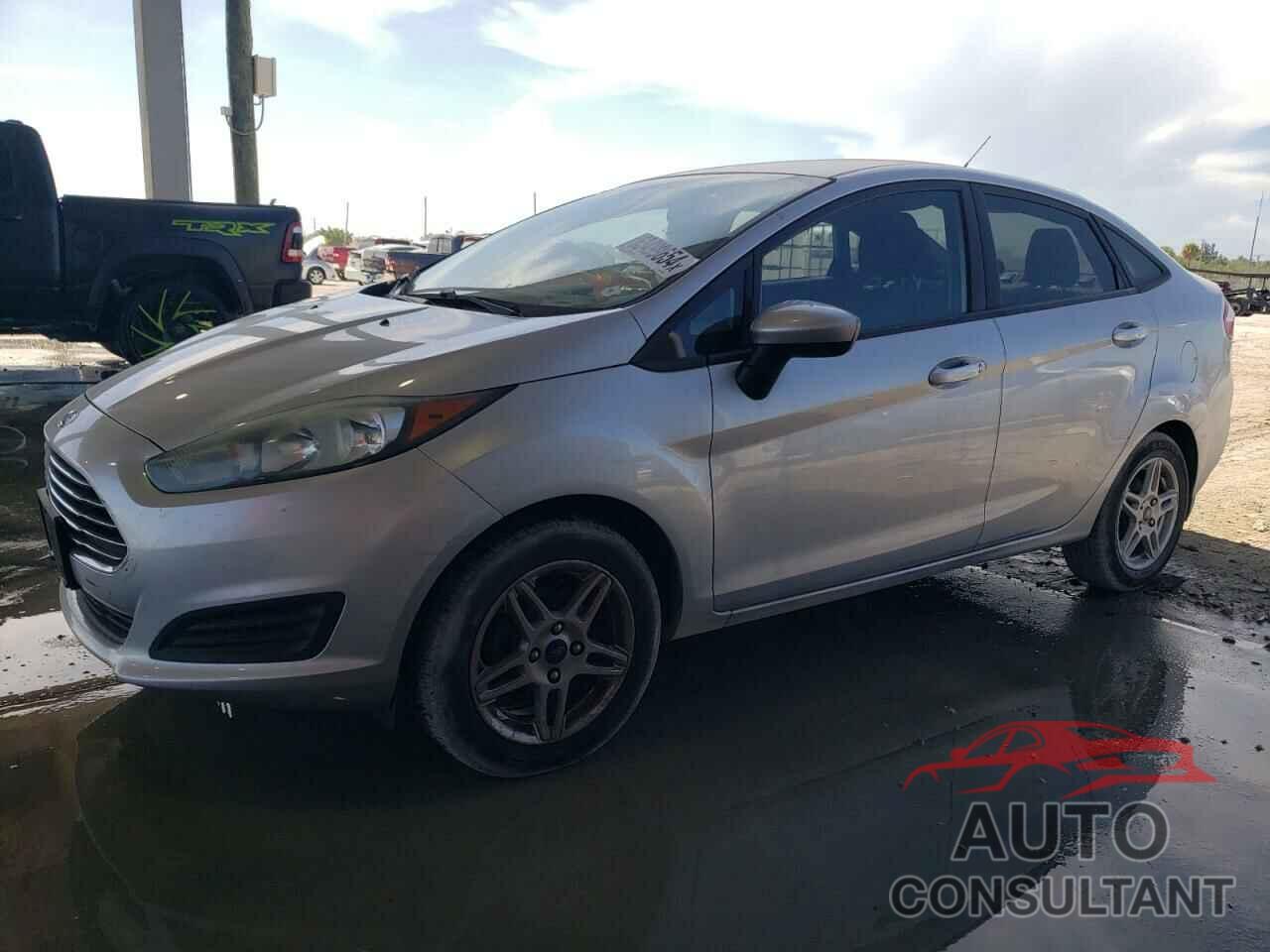 FORD FIESTA 2018 - 3FADP4BJ1JM129265