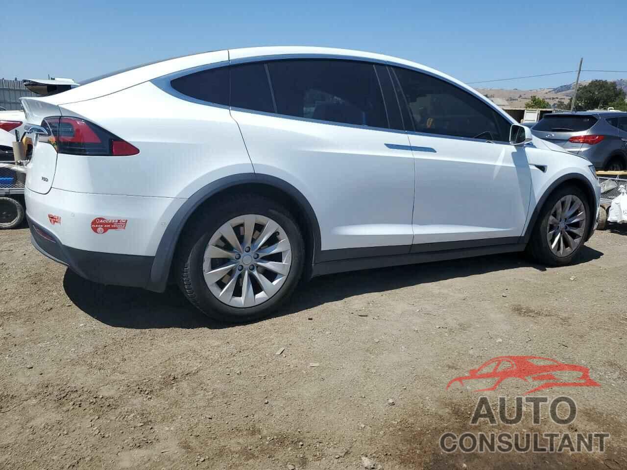TESLA MODEL X 2018 - 5YJXCBE22JF127279