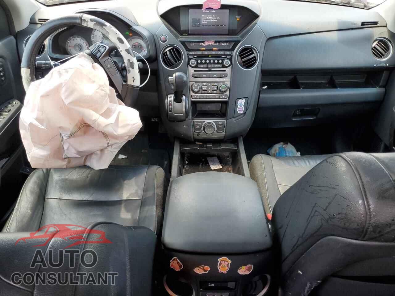 HONDA PILOT 2012 - 5FNYF3H96CB026811