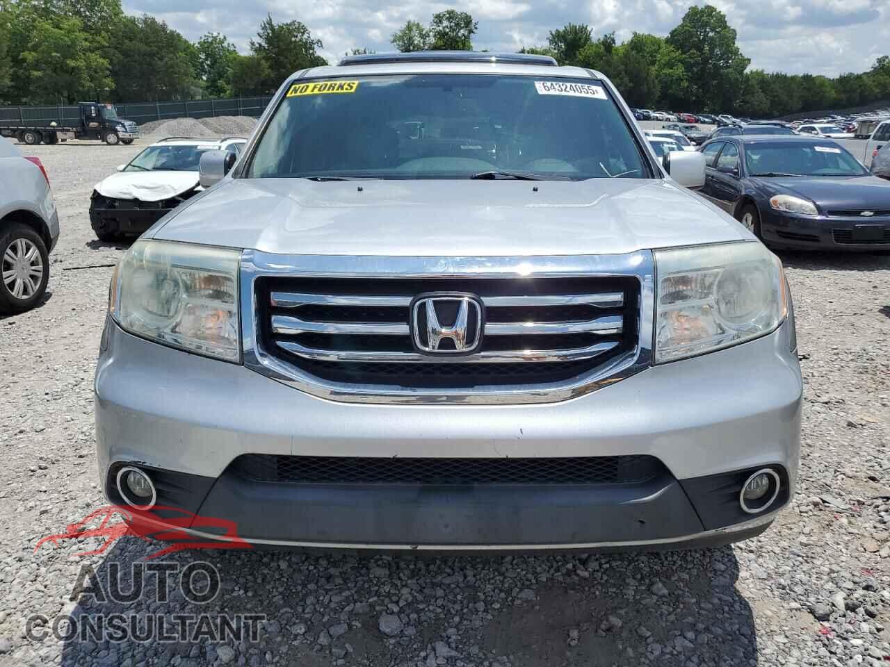 HONDA PILOT 2013 - 5FNYF4H59DB023051