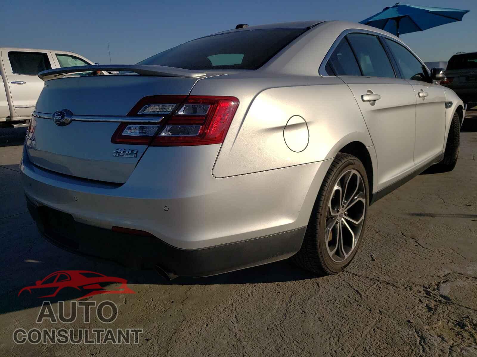 FORD TAURUS 2017 - 1FAHP2KT7HG117830