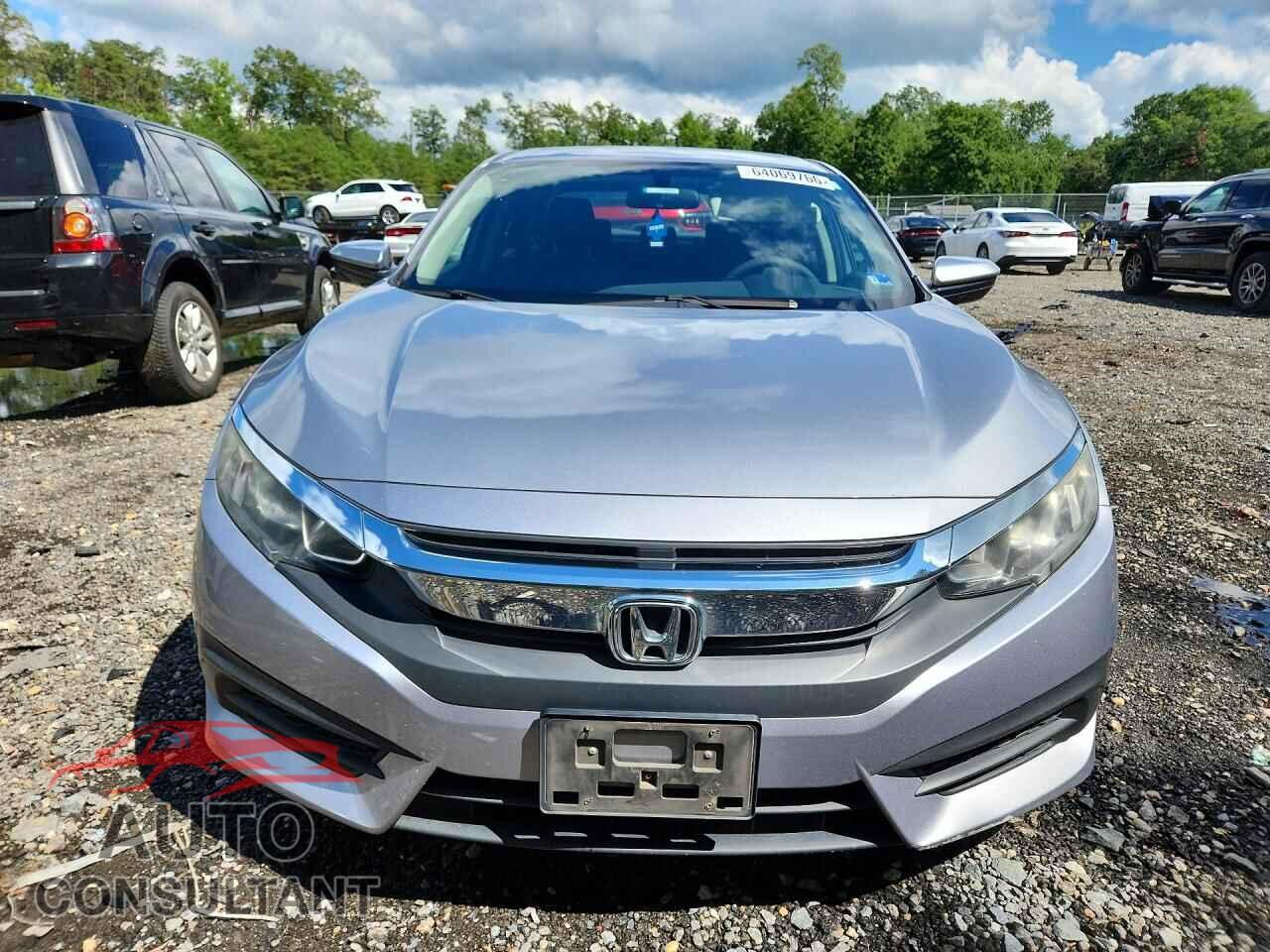 HONDA CIVIC 2017 - 2HGFC2F70HH516546