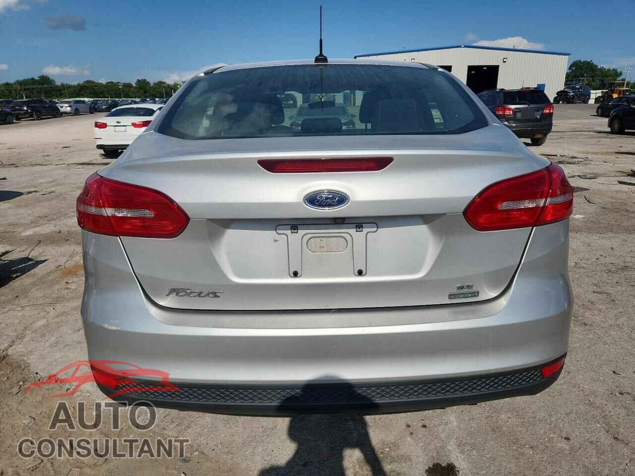 FORD FOCUS 2017 - 1FADP3FE7HL201265