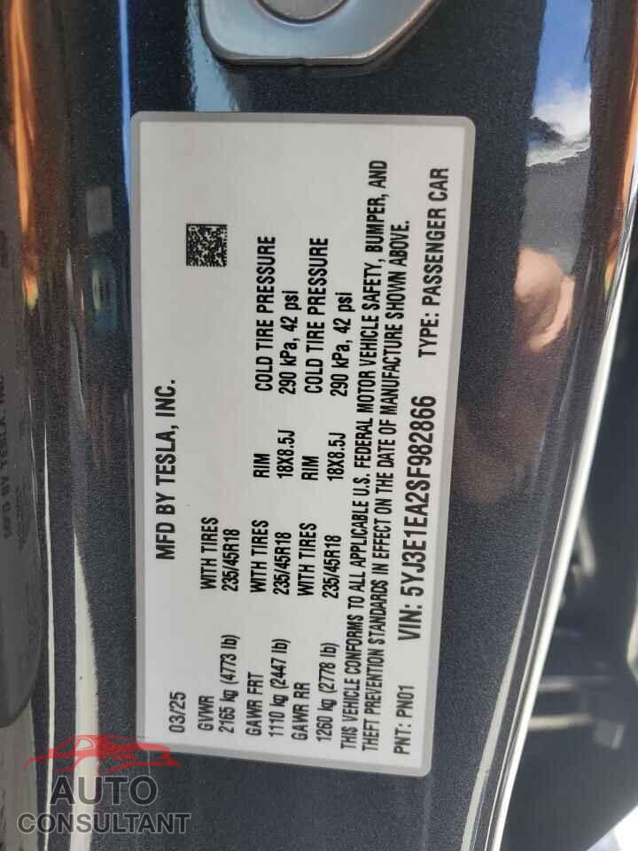 TESLA MODEL 3 2025 - 5YJ3E1EA2SF982866