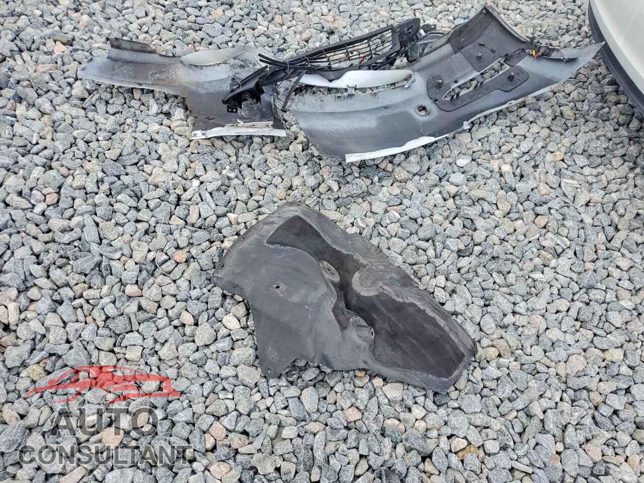 TESLA MODEL 3 2020 - 5YJ3E1EA2LF590990