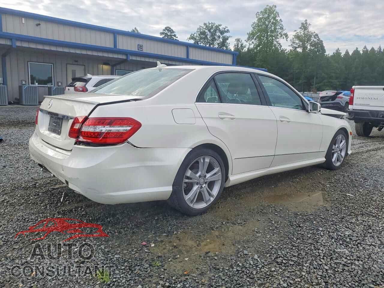 MERCEDES-BENZ E-CLASS 2013 - WDDHF5KB4DA732005