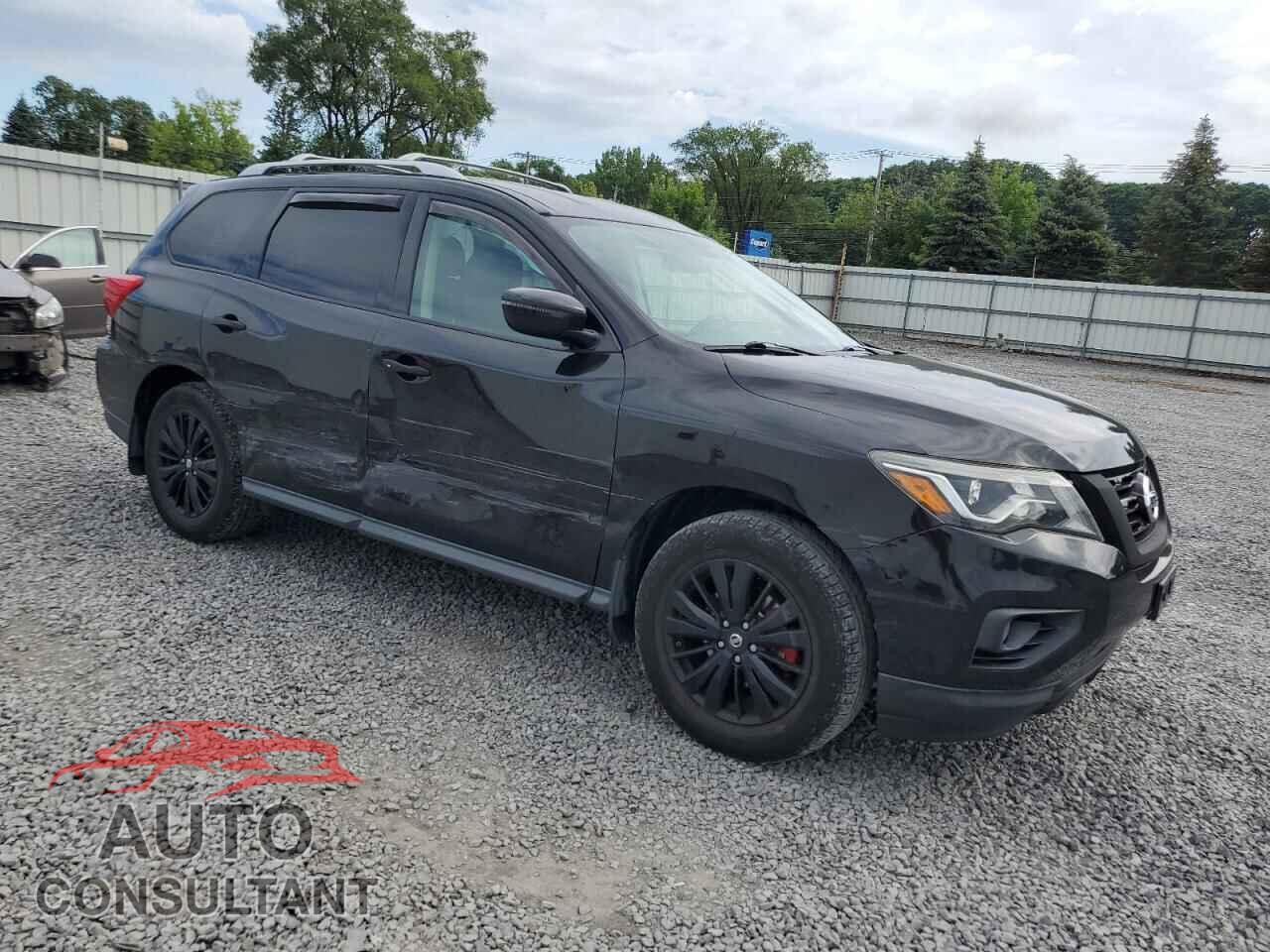 NISSAN PATHFINDER 2017 - 5N1DR2MM0HC607120
