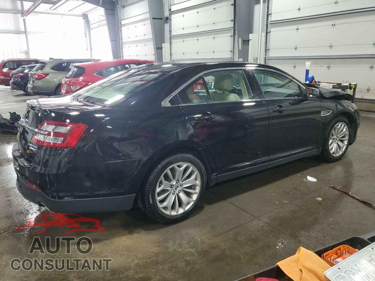 FORD TAURUS 2016 - 1FAHP2F82GG109722