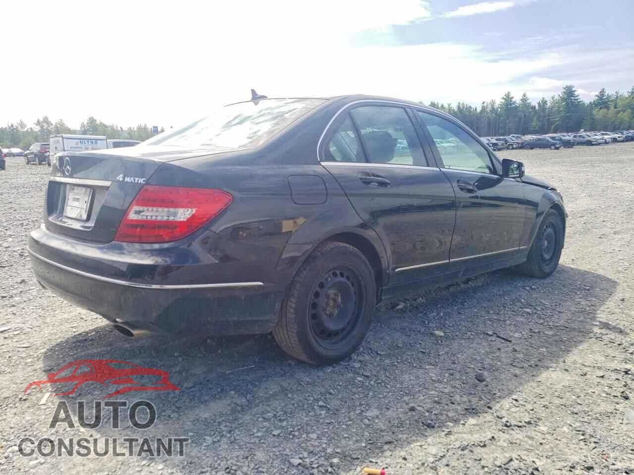 MERCEDES-BENZ C-CLASS 2012 - WDDGF8FB5CA708253