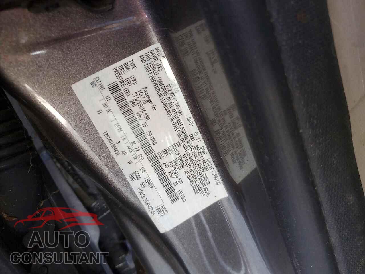 FORD FOCUS 2014 - 1FADP3F26EL265203