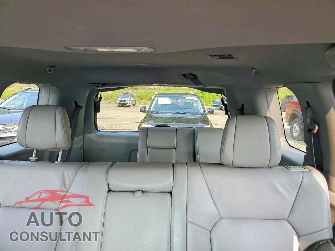 HONDA PILOT 2014 - 5FNYF4H50EB028060