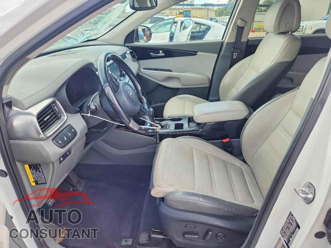 KIA SORENTO 2016 - 5XYPK4A52GG091996