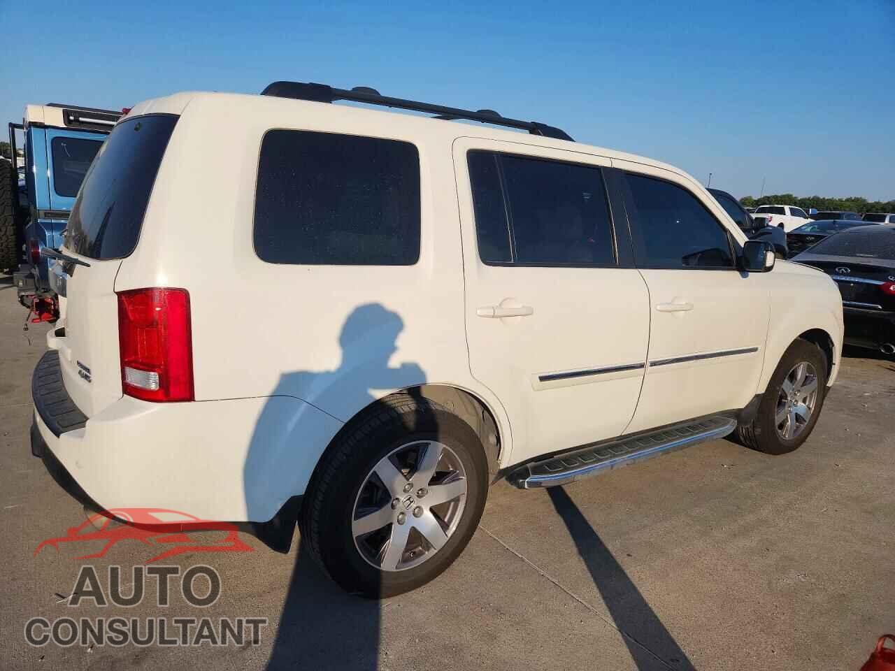 HONDA PILOT 2014 - 5FNYF4H98EB021117