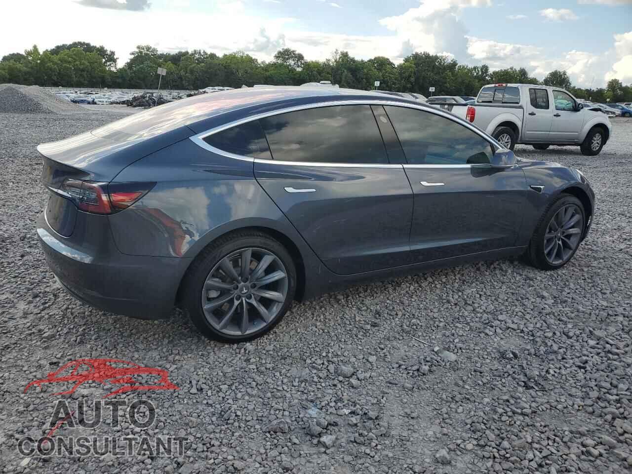 TESLA MODEL 3 2018 - 5YJ3E1EA6JF009424