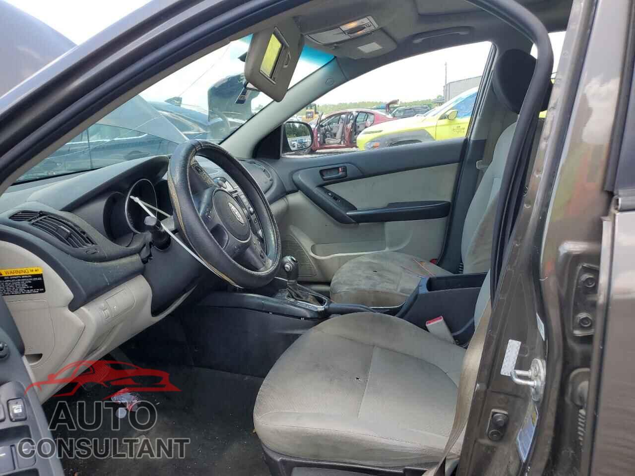 KIA FORTE 2012 - KNAFU5A24C5592924